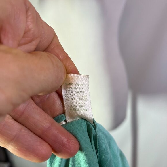 Victoria's Secret One Size Silk Short Robe Seafoam Green *Flaw - Picture 15 of 15